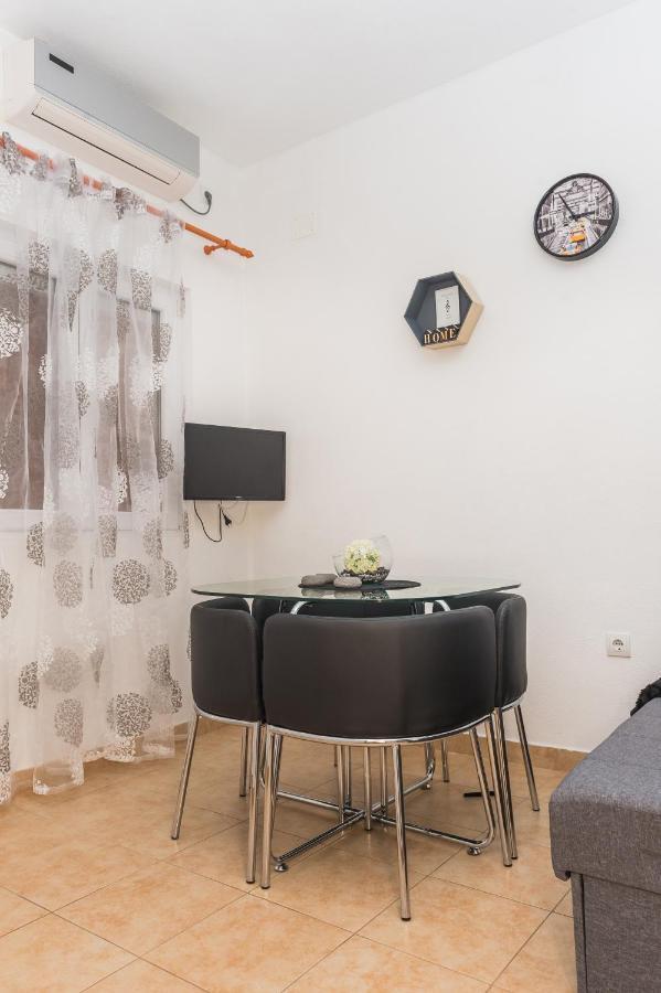 Apartments Slavka โรกอซนิซา ภายนอก รูปภาพ