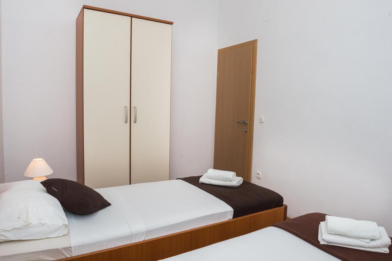 Apartments Slavka โรกอซนิซา ภายนอก รูปภาพ
