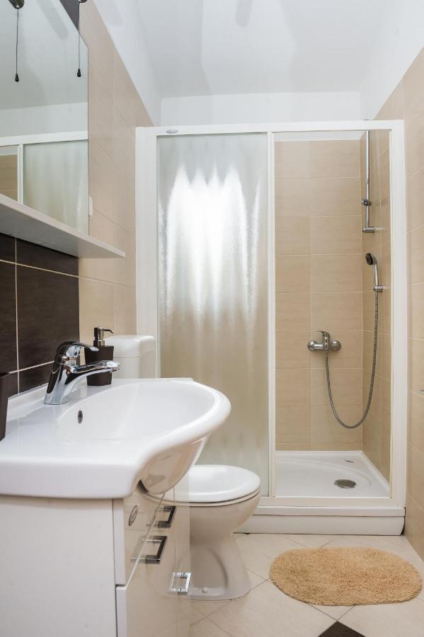 Apartments Slavka โรกอซนิซา ภายนอก รูปภาพ